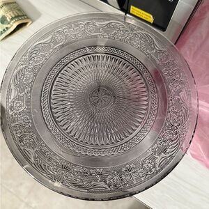 Elegant Clear Glass Decorative cake stand